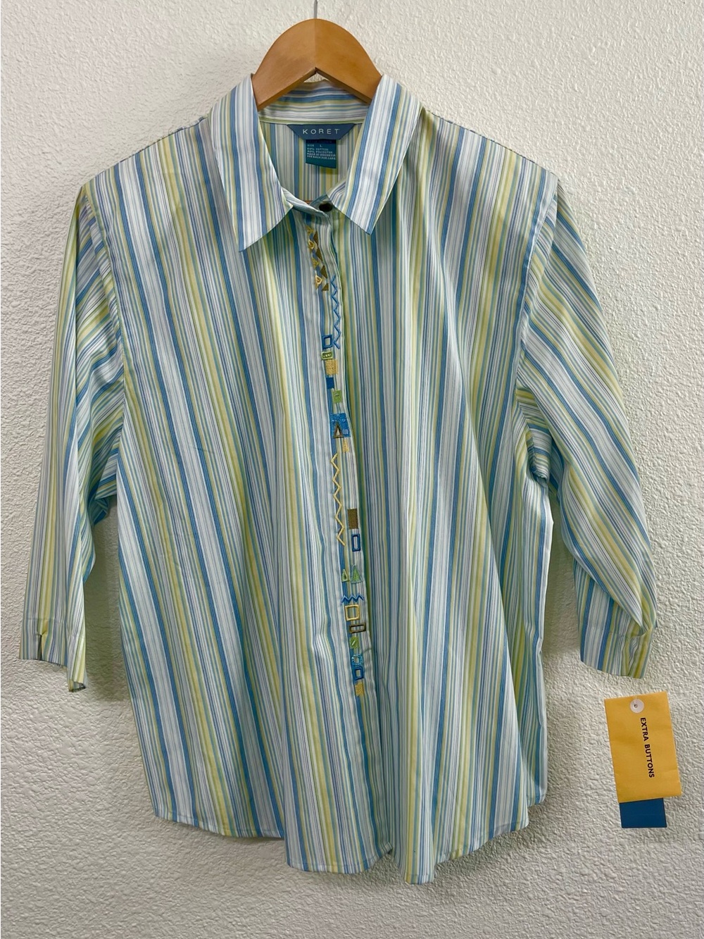 Koret Striped Button-Down Shirt in Blue, Green & White Graphic Geometric Design